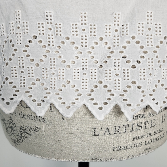 French Crochet Lace Top - Picture 7 of 10